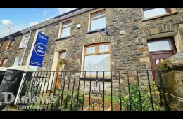 3 Bedroom mid-terrace house | Brynhyfryd Terrace, Ferndale CF43 4 | £140,000 | Darlows